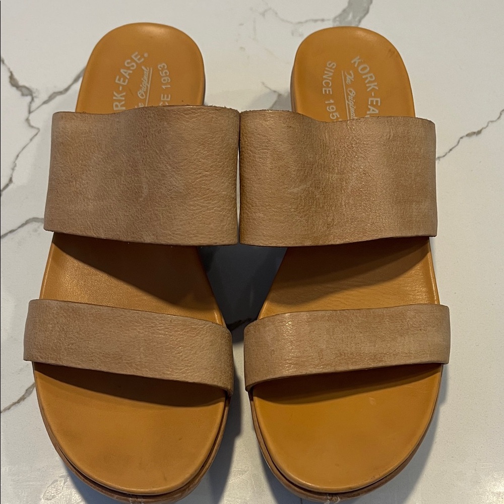 Kork Ease Wedge Two Strap Sandal Tan Sz 9M